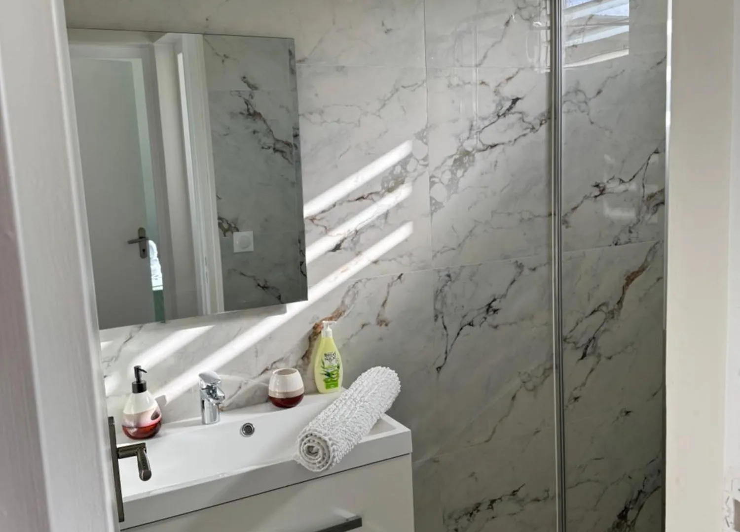 לה גוסייר Maison Neuve Au Gosier 0*, לה גוסייר גוואדלופ